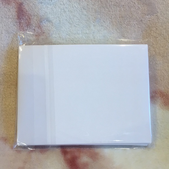 Floral Camera Note Card Set of 8 with solid white envelopes NWT 4.50” X 6” - Picture 6 of 8